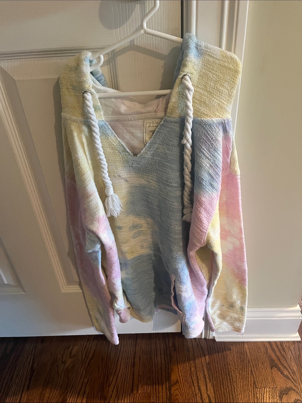 Women's Pastel Tie-Dye V-Neck Hooded Sweater